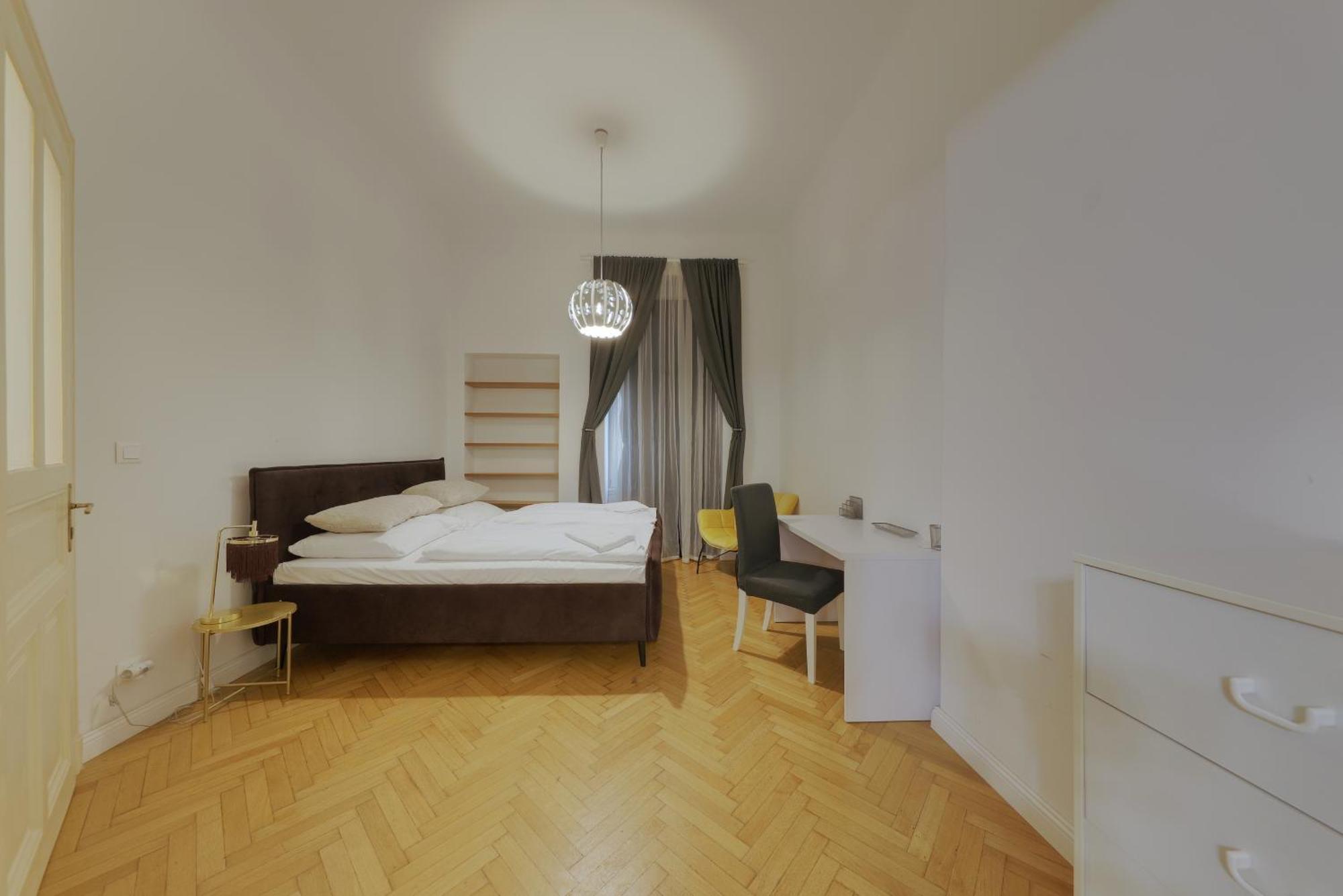 Beautiful Condo At The Old Town Bratislava Exterior foto
